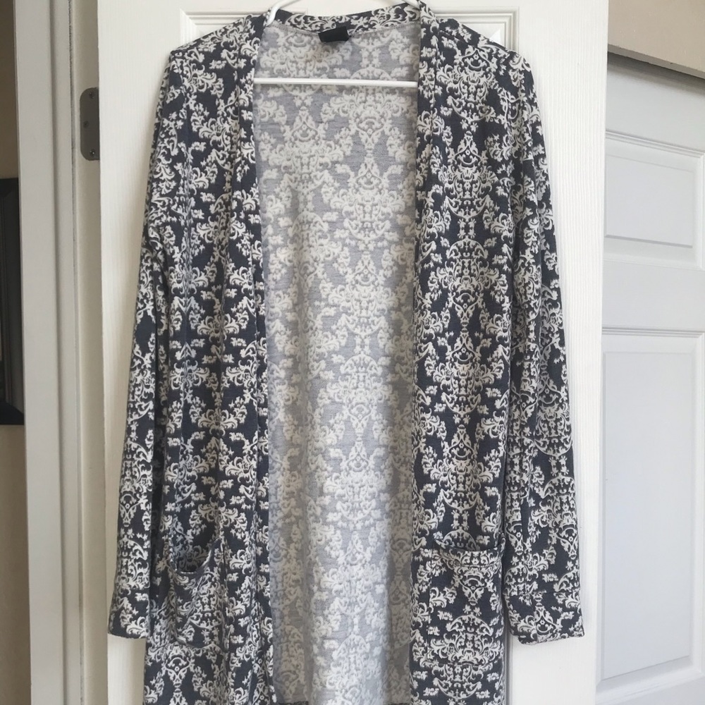 Grey and White Cardigan with Buttons